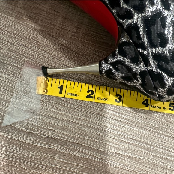 Christian Louboutin pumps - Picture 11 of 12